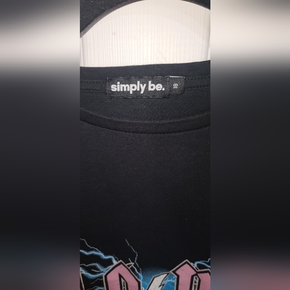 simply be black graphic tee size 18 uk - Picture 2 of 2